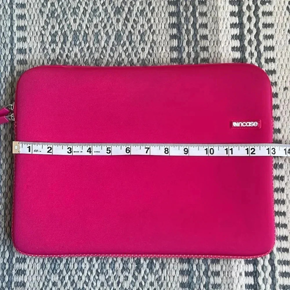 Incase Laptop Sleeve Sleeve - Picture 10 of 14